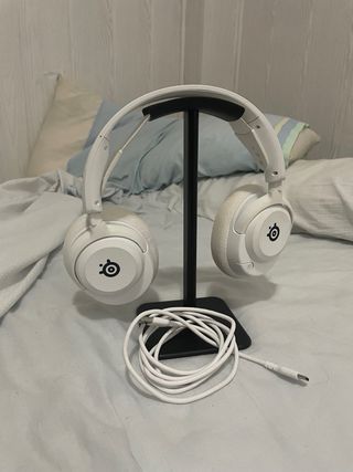 Auriculares Steelseries Inalámbricos Blancos