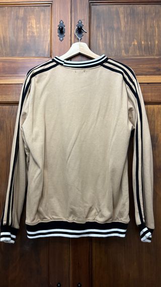 Sudadera Adidas FALSA Beige y Negra
