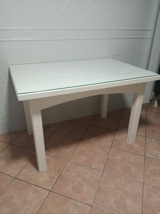 Mesa comedor blanca cristal
