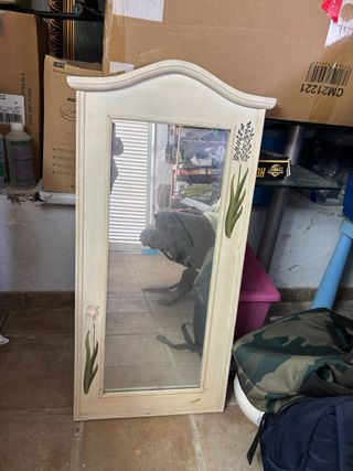 Espejo decorativo con flores