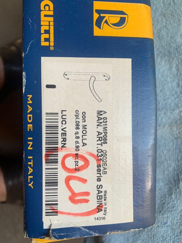 Maniglia porta in ottone lucido con placca