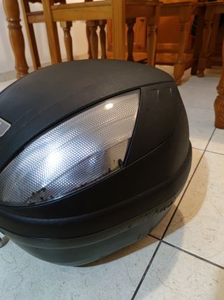 Baúl Moto Givi - 46 Lts