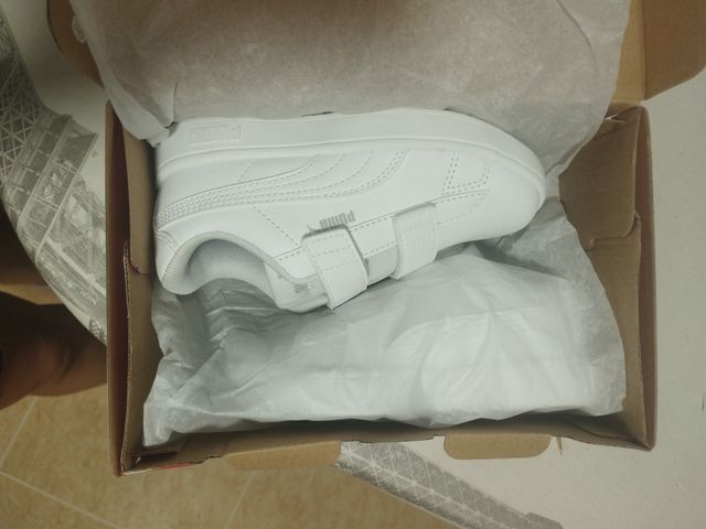 Deportivas niño Puma Talla 28 Blancas