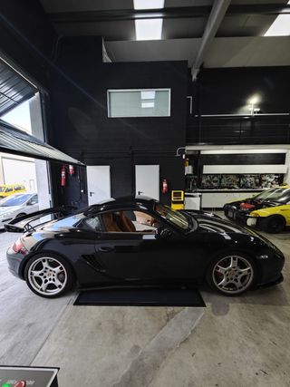 Porsche Cayman S 2006