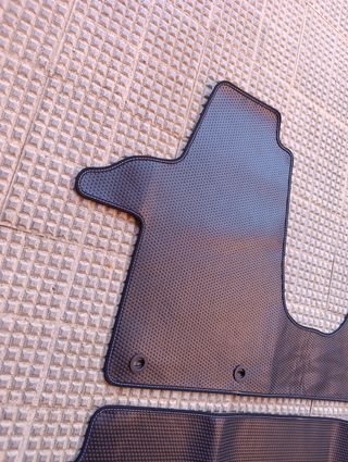 + VW T5 T6 Caravelle Alfombrillas Goma a medida 