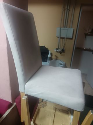 Mesa de comedor Chellen y 8 sillas 