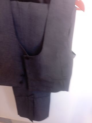Traje de montar a caballo gris