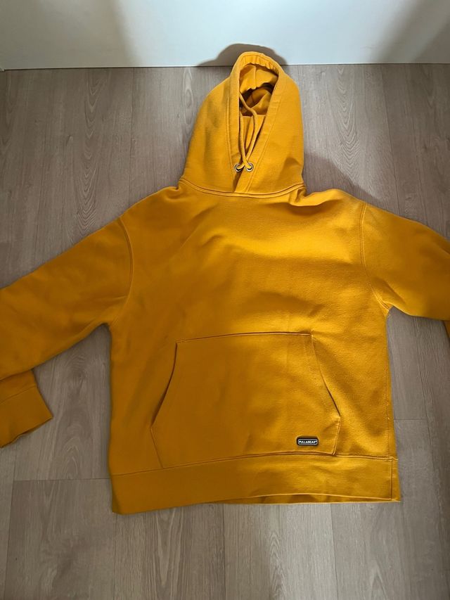 Sudadera Pull&Bear amarilla hombre