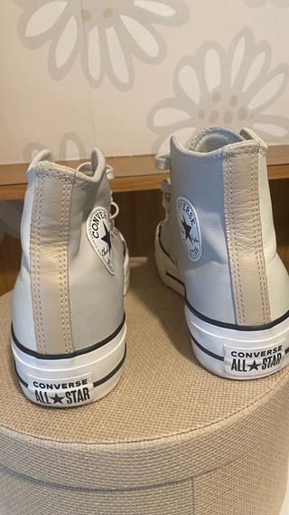 Converse Piel Blancas y Beige