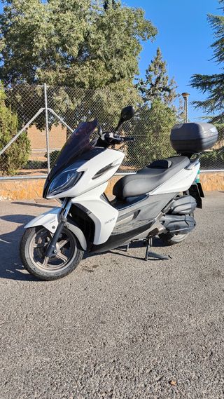 Kymco K-XCT 300 ABS