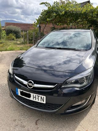 Opel Astra 2014