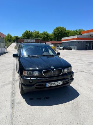 BMW X5 4.4i