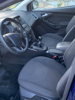 Ford Focus sportbreak 2015 Titanium