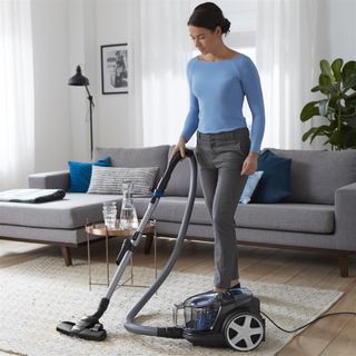 Aspiradora Philips PowerPro Compact FC9331/09