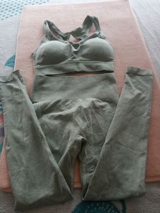 Conjunto deportivo mujer talla S verde