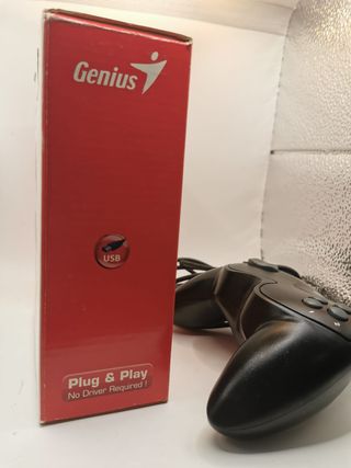 Mando PC Genius MaxFire G-08XU USB retro