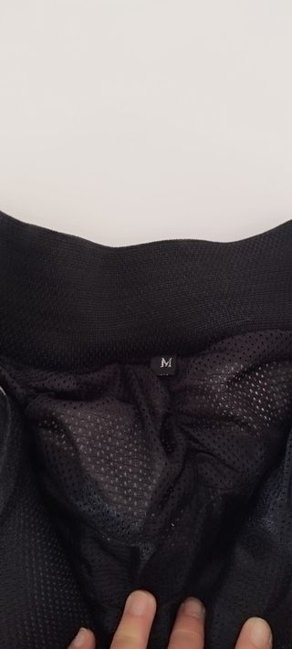 Conjunto moto chaqueta, pantalón y botas