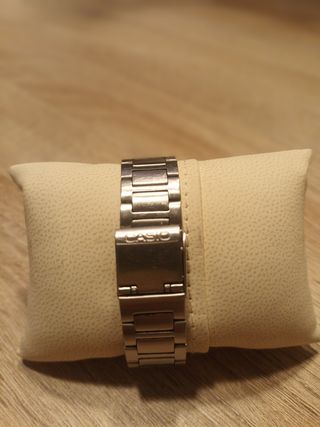Reloj Casio Vintage Negro y Plateado