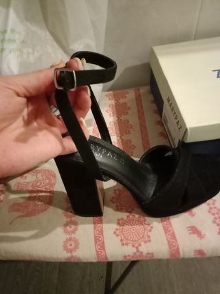 Preciosos Tacones MARYPAZ Negros