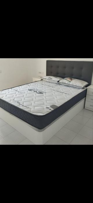 Canapés y colchones