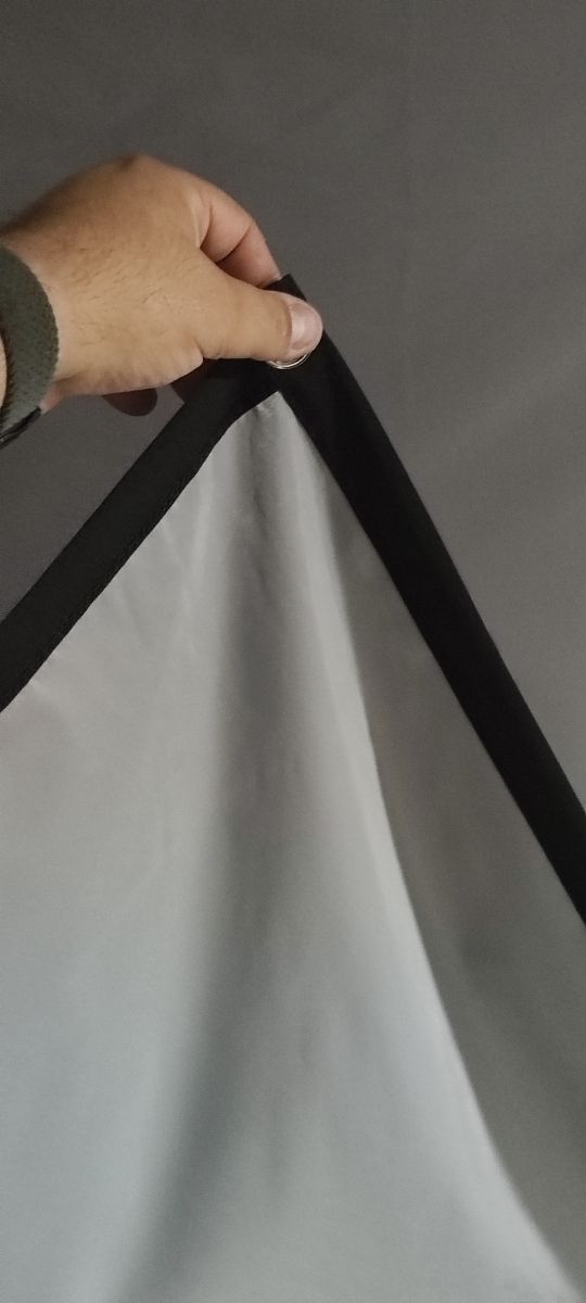 Pantalla de cine 130" especial para brillo 