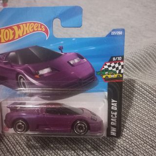 Hot Wheels Bugatti EB110 SS Lila