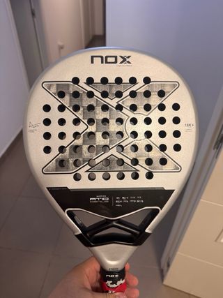 Pala padel NOX AT10 18K 2024 
