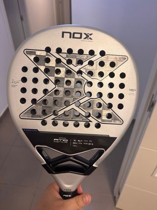 Pala padel NOX AT10 18K 2024 