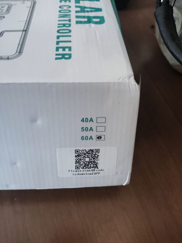 Regolatore di Carica Solare MPPT 60A 12V/24V Nuovo