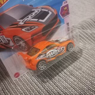 Hot Wheels Toyota GR86 Cup 1/10