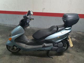 YAMAHA MAJESTY 125