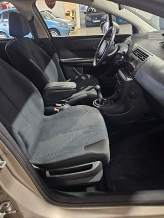 Citroen C4 1.6hdi 90cv,150.000k,único dueño,8/2010