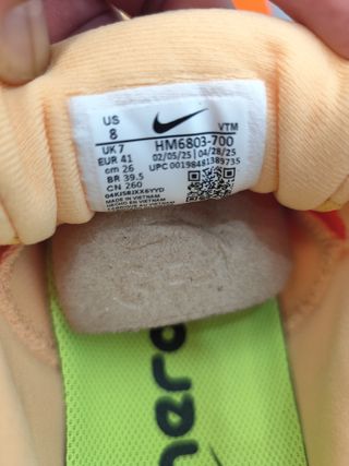 Zapatillas Vomero 18 Nike Running Naranja y Amaril