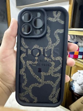 Funda Tous Negra con Diseño iPhone 14 Pro Max 