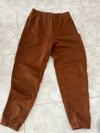 Pantalón chándal térmico marrón