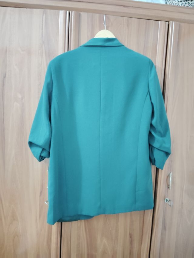 Blazer Stradivarius Verde Talla L