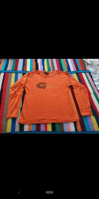 Camiseta Zara manga larga naranja