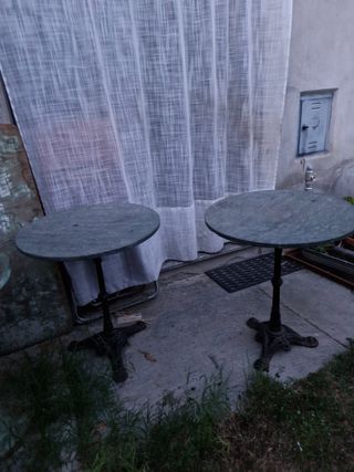 Tavolo Bistrot Pietra e Metallo