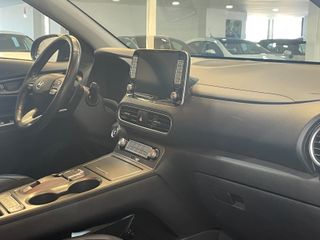 Hyundai Kona EV 150kW (204CV) Style