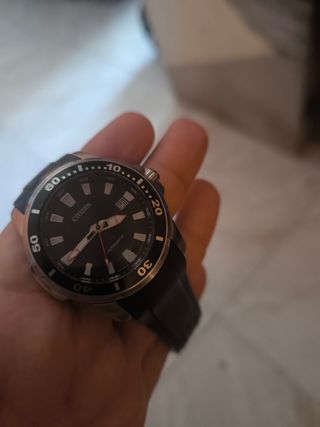 Citizen NJ0011-01E Automático corona roscada 