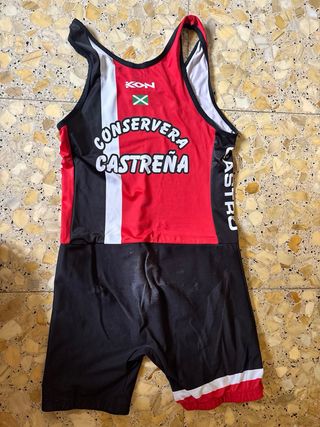 Platanito de remo Castro
Talla L