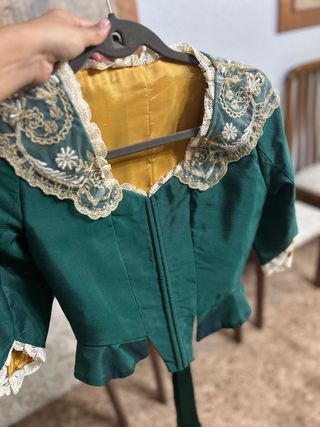 Traje de Fallera