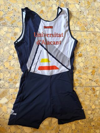 Platanito remo Universidad de Alicante
Talla L