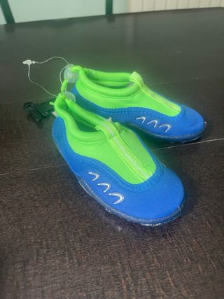 Scarpe bimbo blu e verdi taglia 24