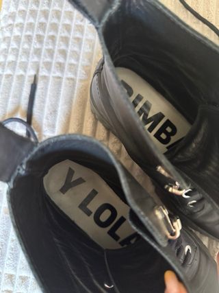 Botas militares Bimba y Lola piel negras