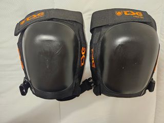 RODILLERAS TSG FORCE III PLUS D3O TALLA XL