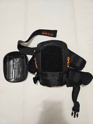 RODILLERAS TSG FORCE III PLUS D3O TALLA XL