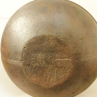 Olla antigua de fundición