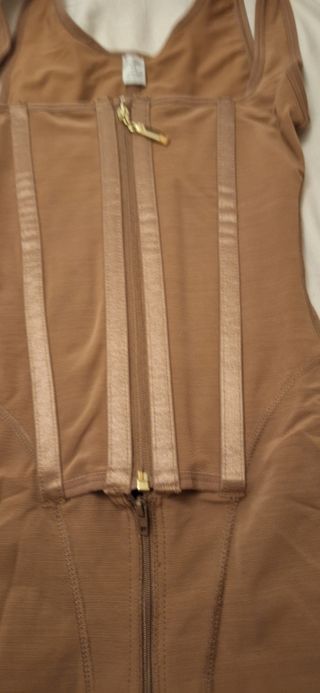 Faja Moldeadora Talla M( rebajas )
