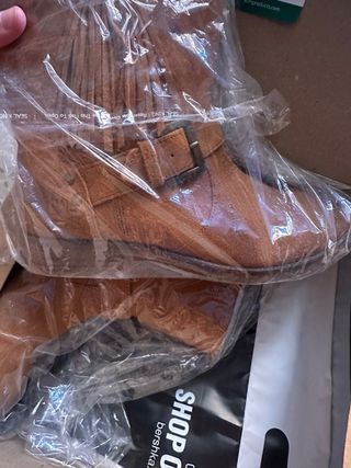 Botas Bershka ante y borrego